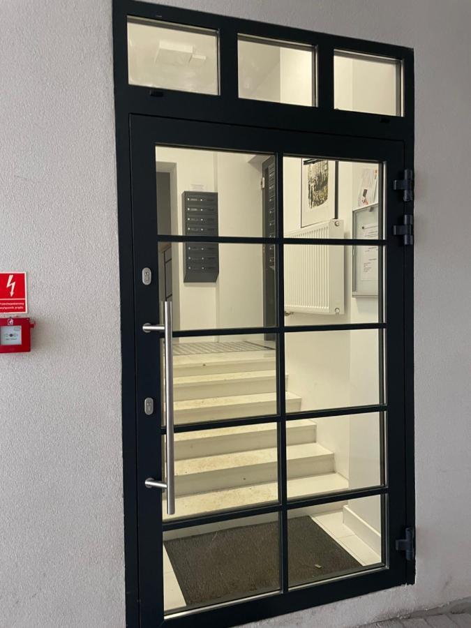 Nowy Apartment Przy Placu Szembeka Warschau Buitenkant foto